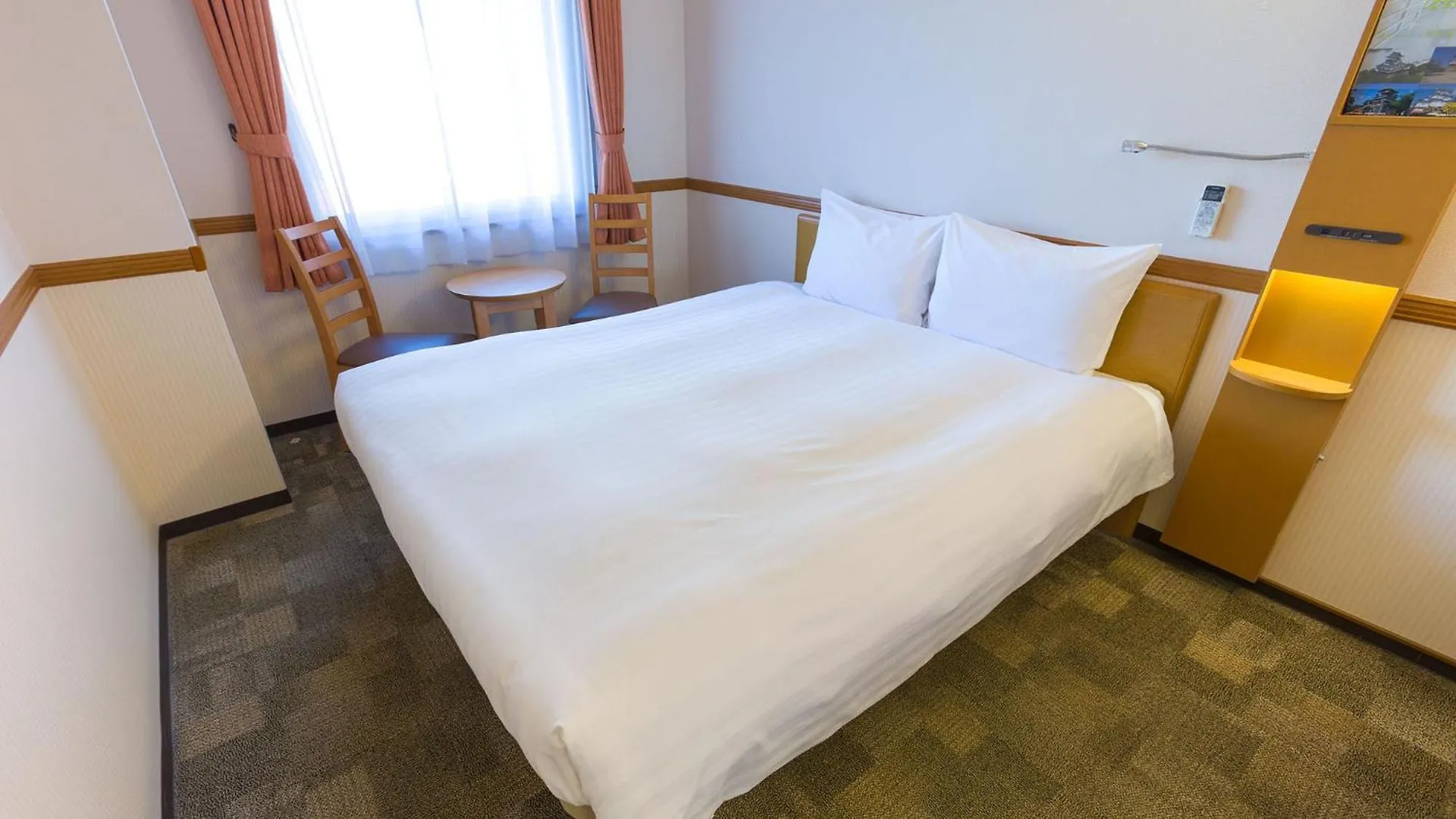 Toyoko Inn Yokohama-Sen Fuchinobe-Eki Minami-Guchi Sagamihara 3*,